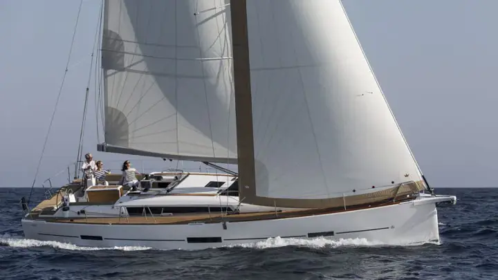 DUFOUR 460 AMIGO