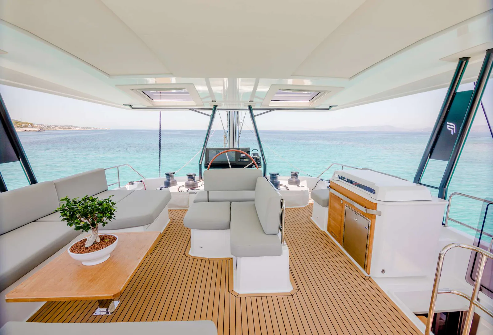 ASTORIA photo 2