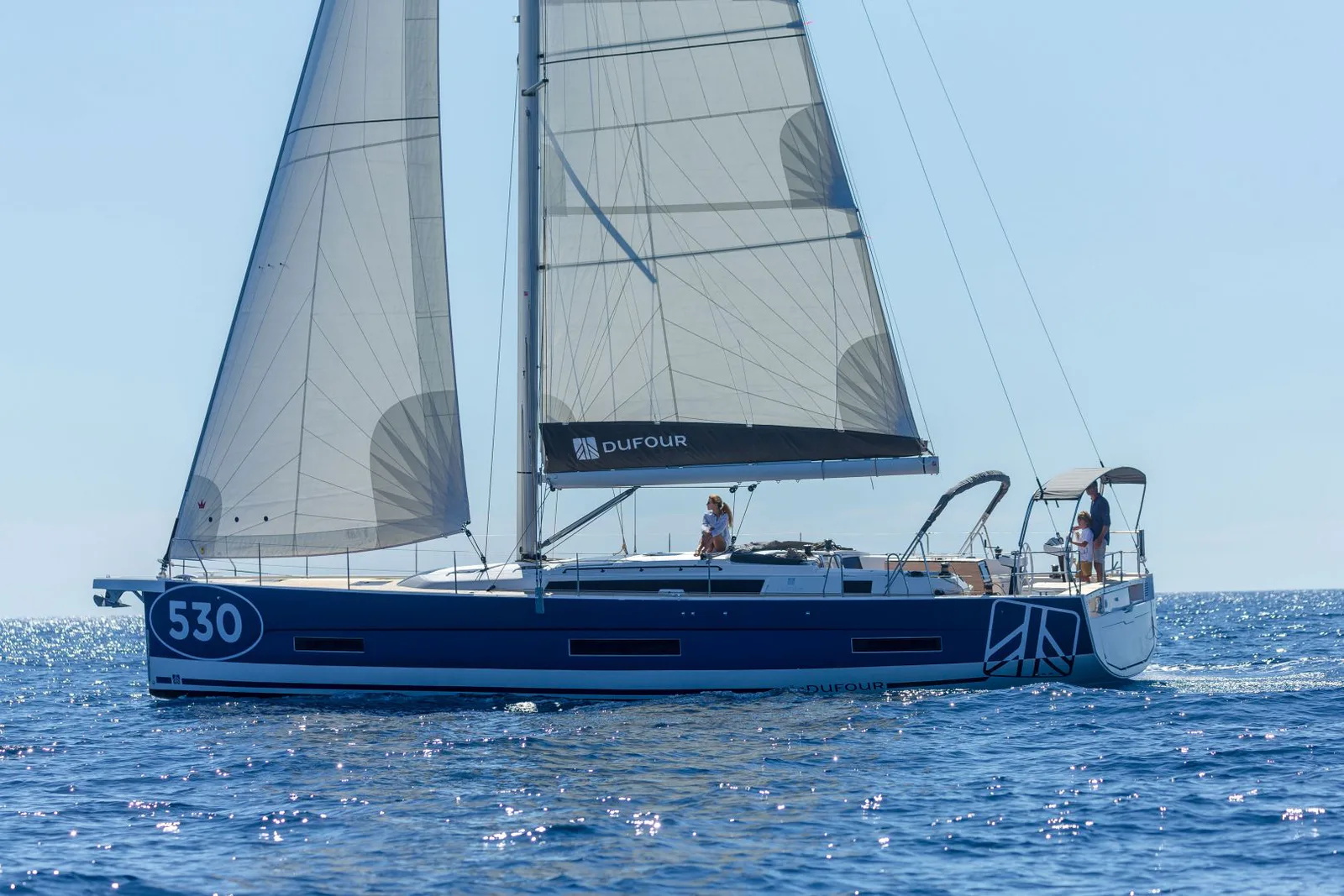 DUFOUR 530 IONIAN BLUE photo 2