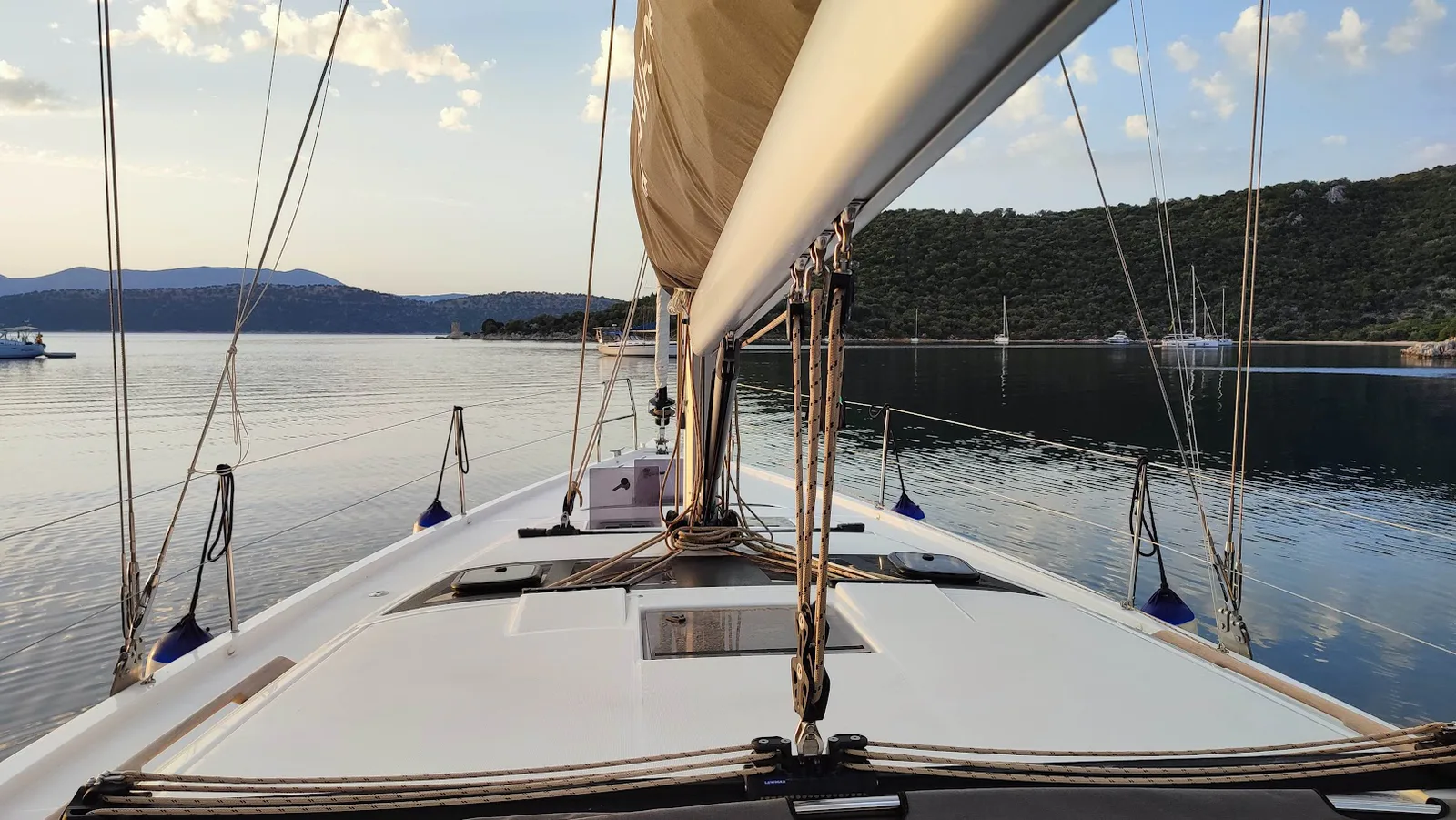 DUFOUR 430 ITHAKI photo 2