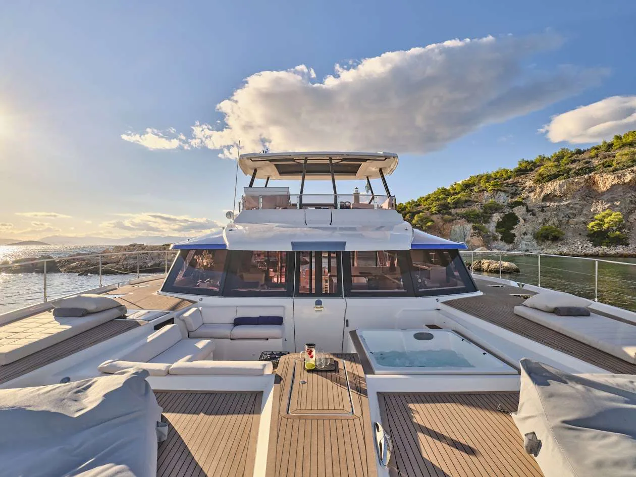 MAJESTY OF GREECE photo 4
