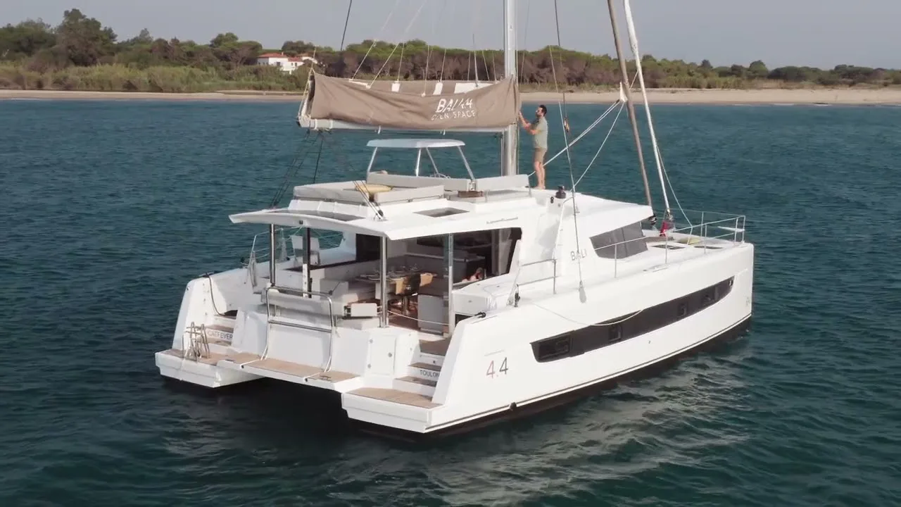BALI 4.4 MARITINA