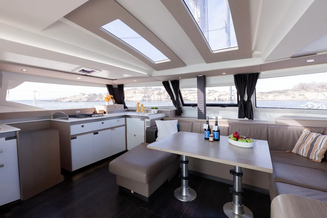 FOUNTAINE PAJOT ELBA 45 OLYMPUS GREEN WAVE photo 3