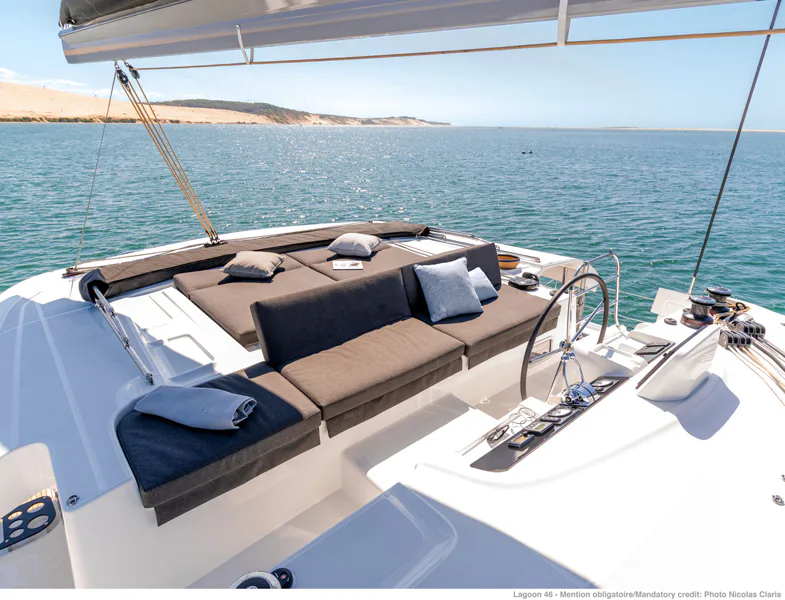 LAGOON 46 SUNDOWNER photo 6